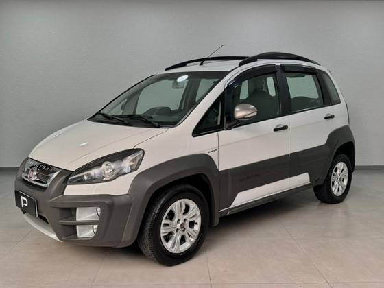 FIAT IDEA 1.8 MPI ADVENTURE 16V FLEX 4P AUTOMATIZADO FIAT IDEA 1.8 MPI ADVENTURE 16V FLEX 4P AUTOMATIZADO